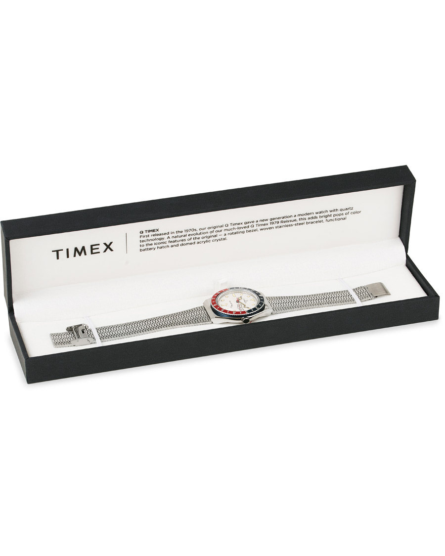 Herr | Timex Q Reissue 1979 Blue/Red White Dial | Timex | Q Reissue 1979 Blue/Red White Dial