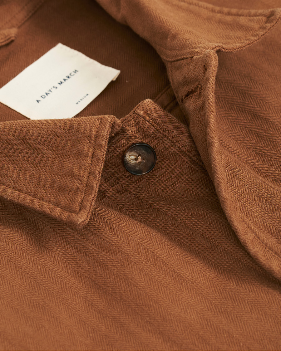 Herr | Skjortor | A Day's March | Original Herringbone Overshirt Trucker Brown L