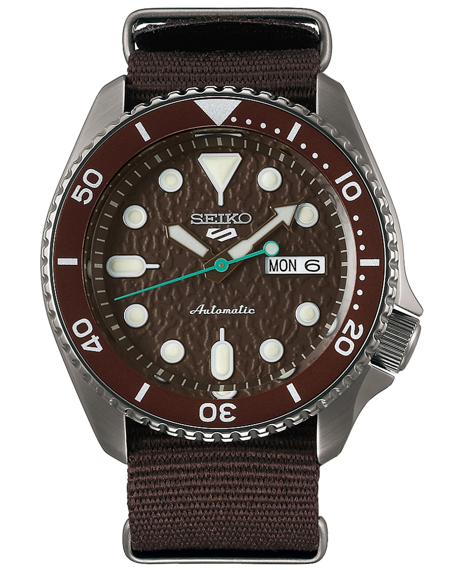 Herr | Seiko 5 Sports Mens 43mm 100m Automatic Nato/Brown Dial | Seiko | 5 Sports Mens 43mm 100m Automatic Nato/Brown Dial