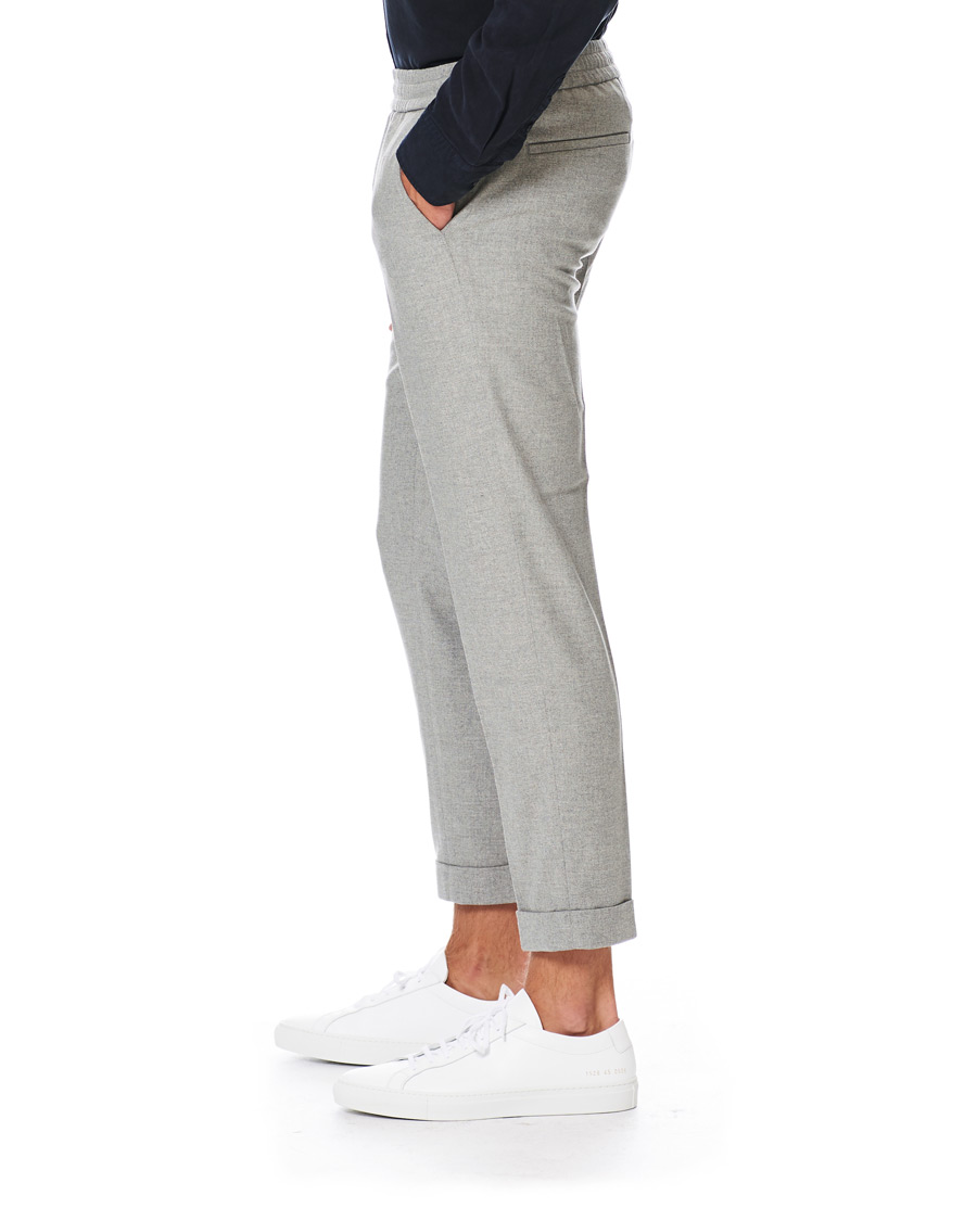 Herr | Byxor | Filippa K | Terry Flannel Cropt Turn Up Trousers Warm Grey Mel