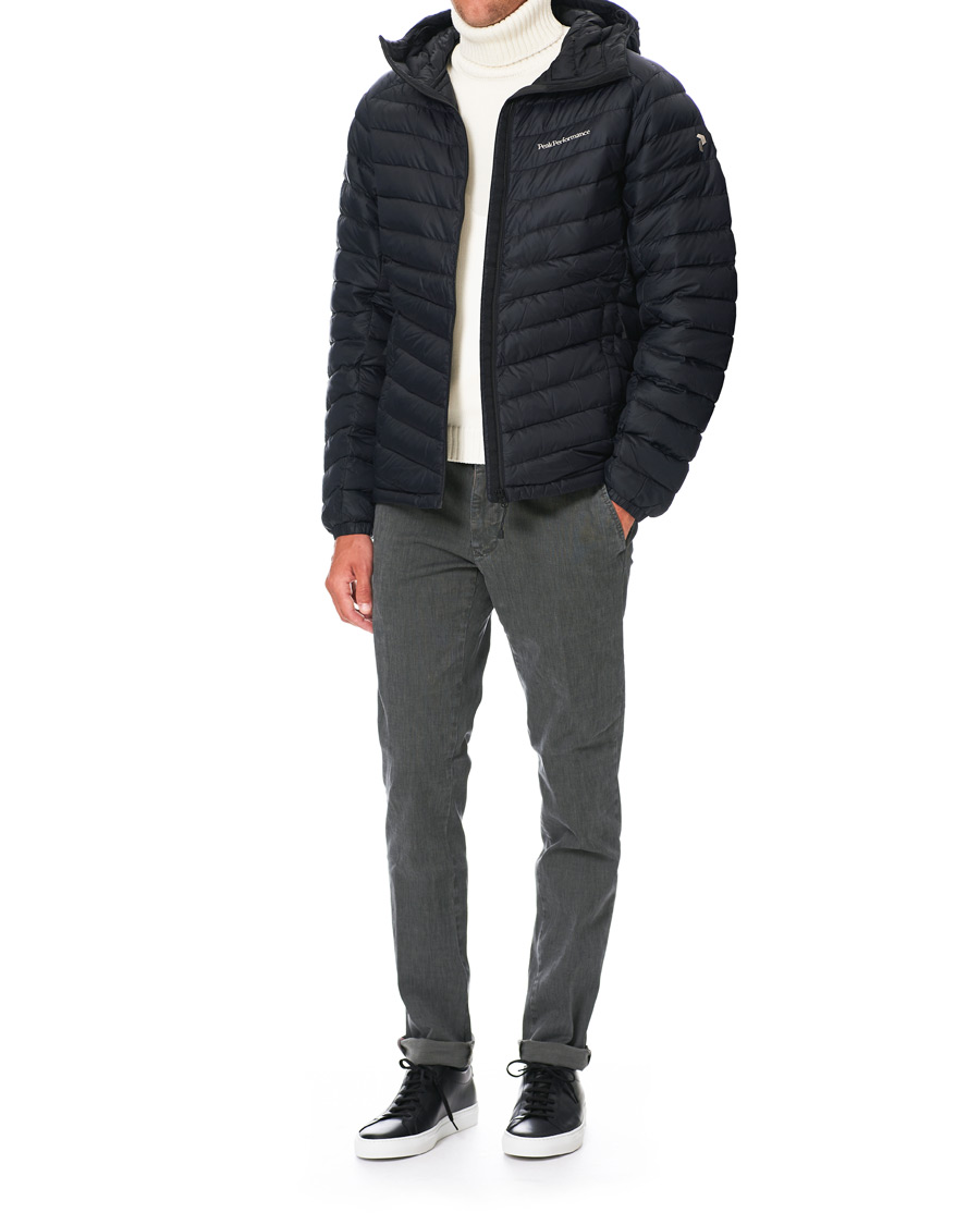 Herr | Jackor | Peak Performance | Frost Liner Down Hooded Jacket Black