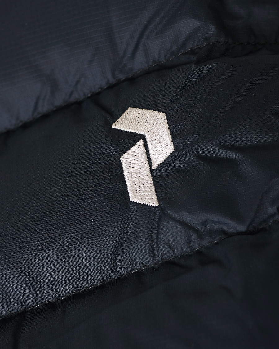 Herr | Jackor | Peak Performance | Frost Liner Down Hooded Jacket Black