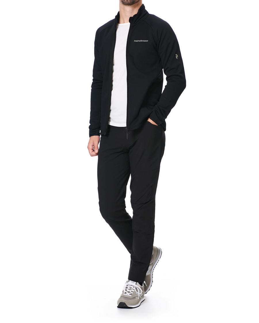 Herr | Tröjor | Peak Performance | Chill Full Zip Jacket Black
