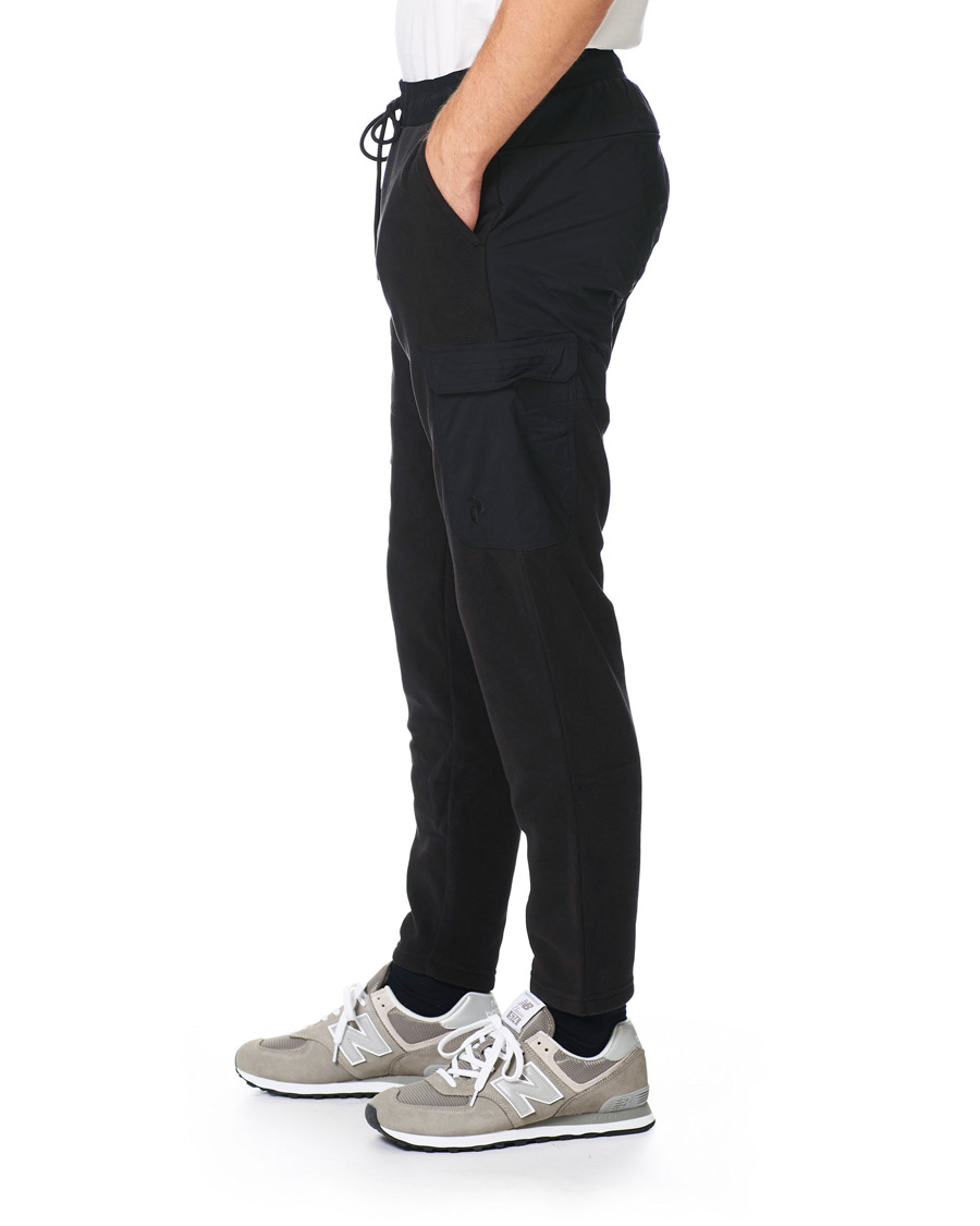 Herr | Byxor | Peak Performance | Tech Soft Fleece Cargo Pants Black