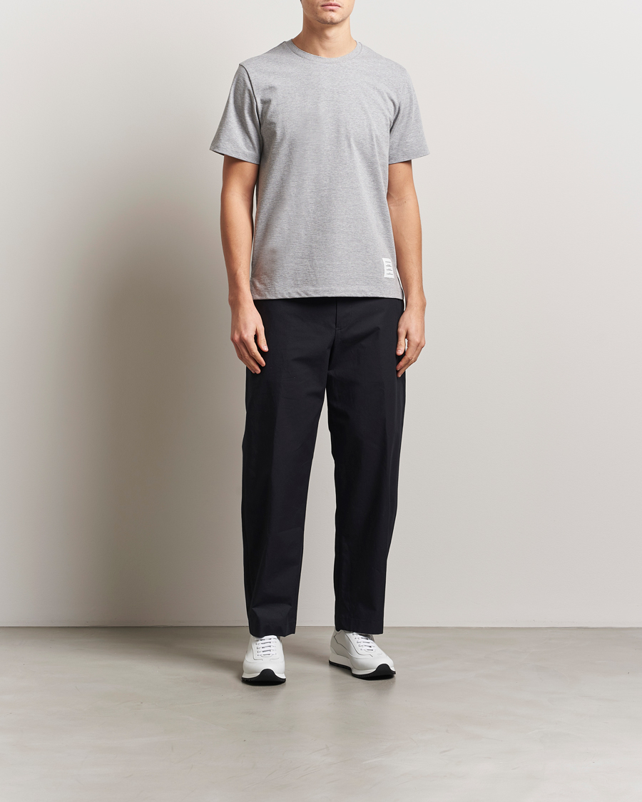 Herr | T-Shirts | Thom Browne | Relaxed Fit Short Sleeve T-Shirt Light Grey