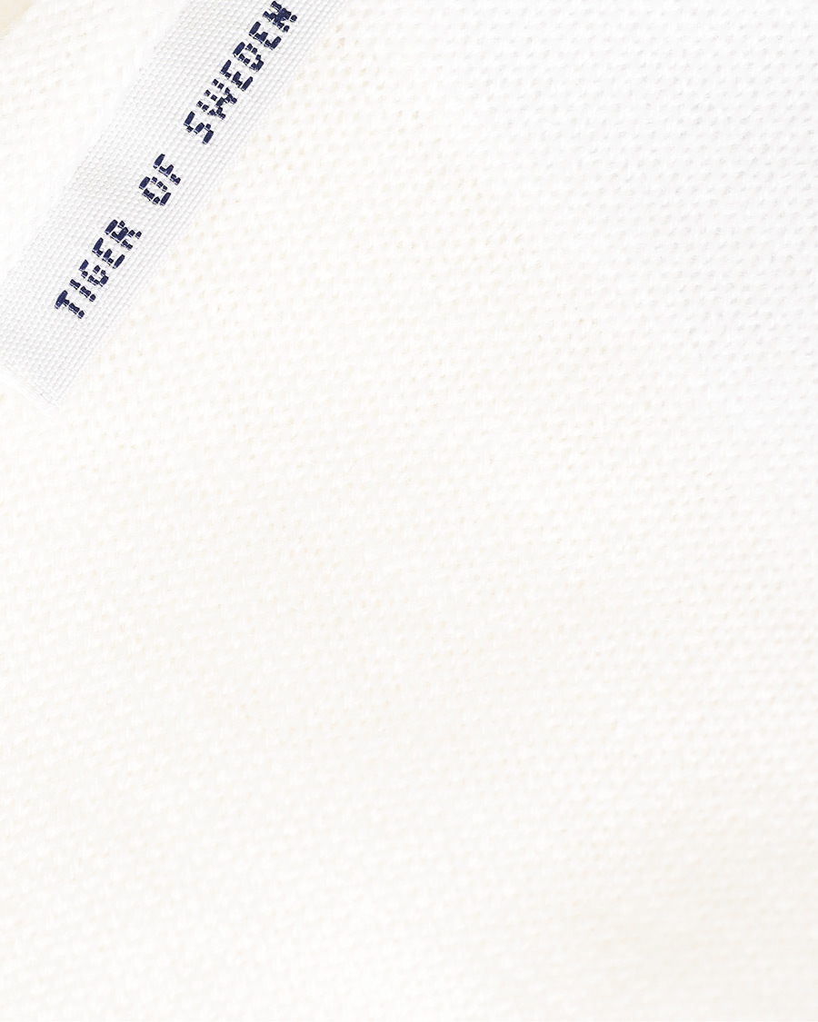 Herr | Tröjor | Tiger of Sweden | Newton Extra Fine Merino Knitted Polo Cream