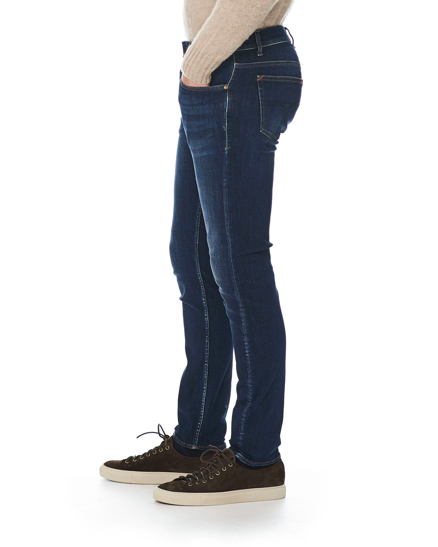 Herr | Jeans | Tiger of Sweden Jeans | Leon Gardy Superstretch Jeans Royal Blue