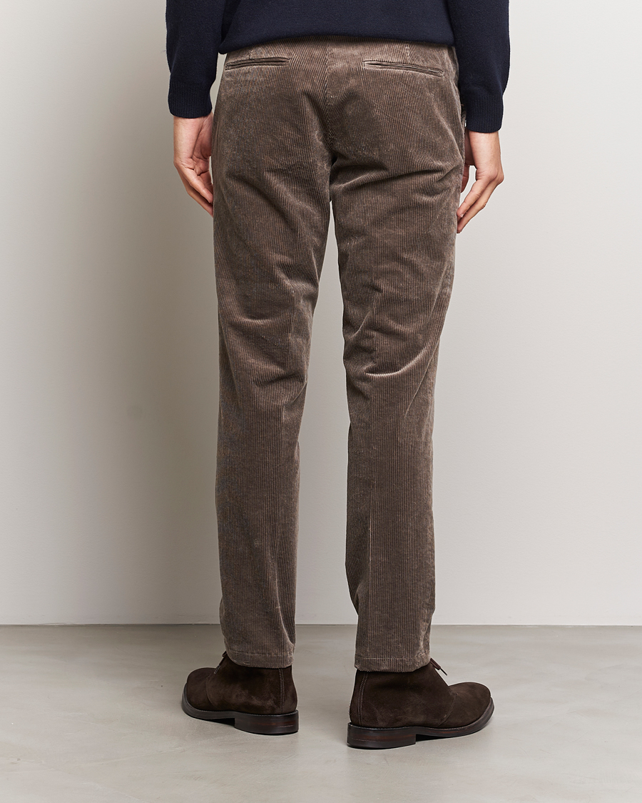 Herr | Byxor | Oscar Jacobson | Denz Corduroy Trousers Nutmeg