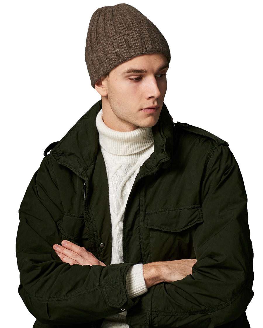 Herr | Oscar Jacobson Cashmere Ribbed Beanie Brown | Oscar Jacobson | Cashmere Ribbed Beanie Brown