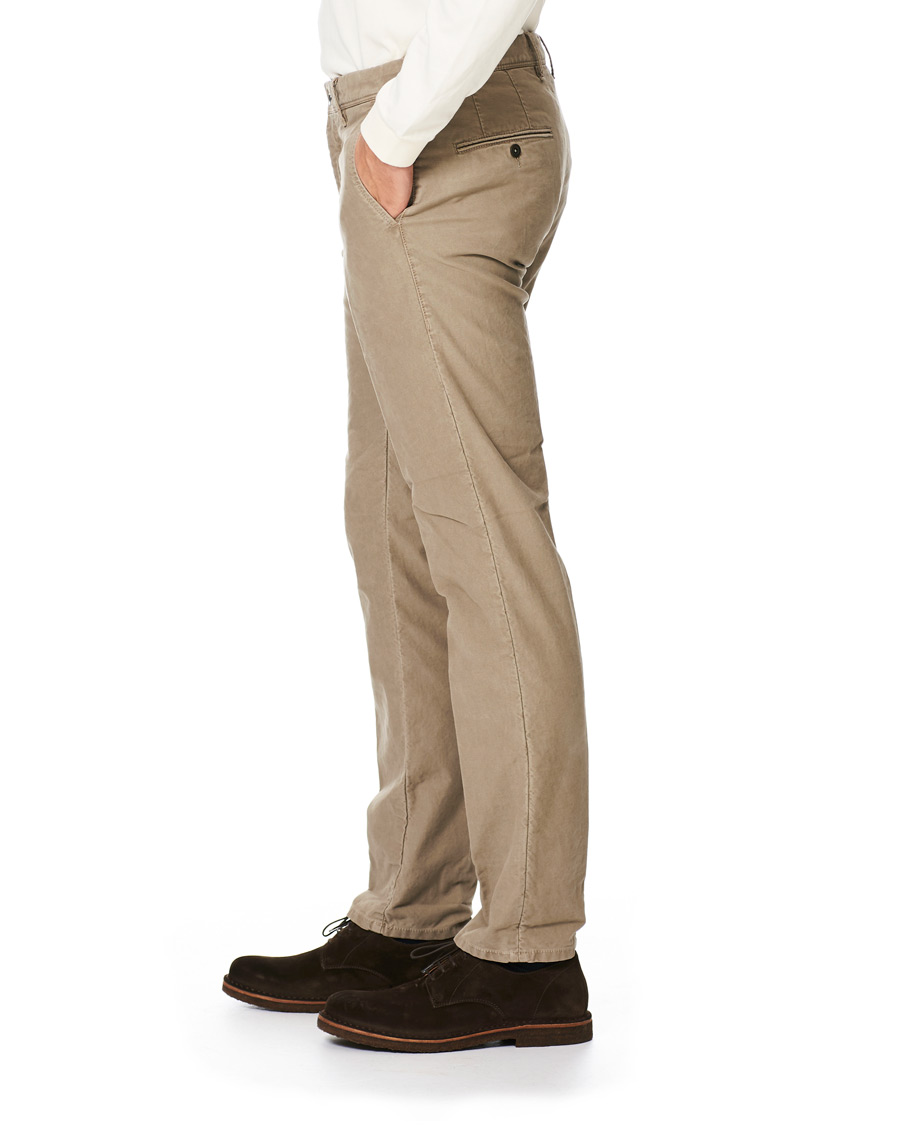 Herr | Byxor | Incotex | Regular Fit Garment Dyed Washed Slacks Beige