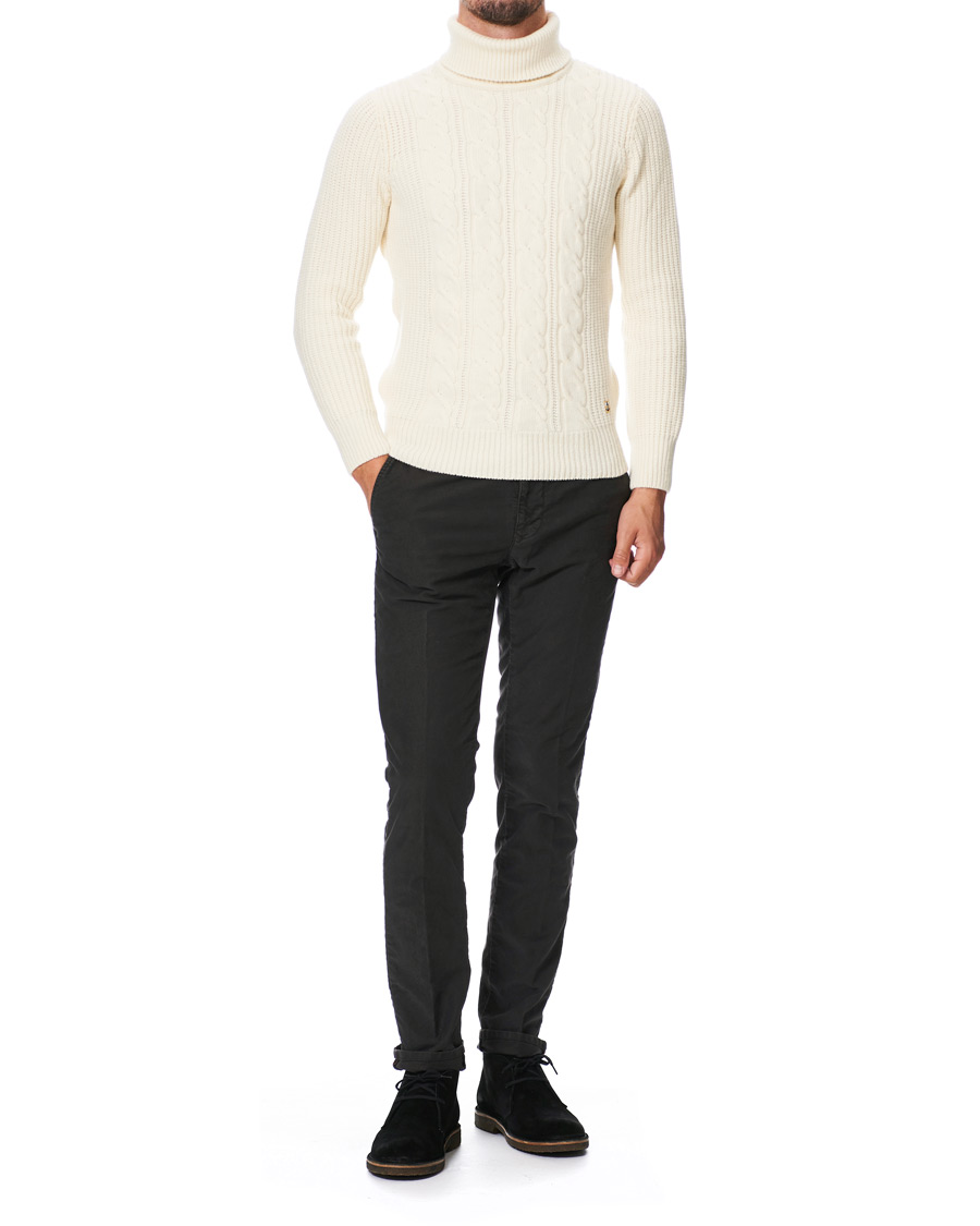 Herr | Byxor | Incotex | Slim Fit Garment Dyed Washed Slacks Black