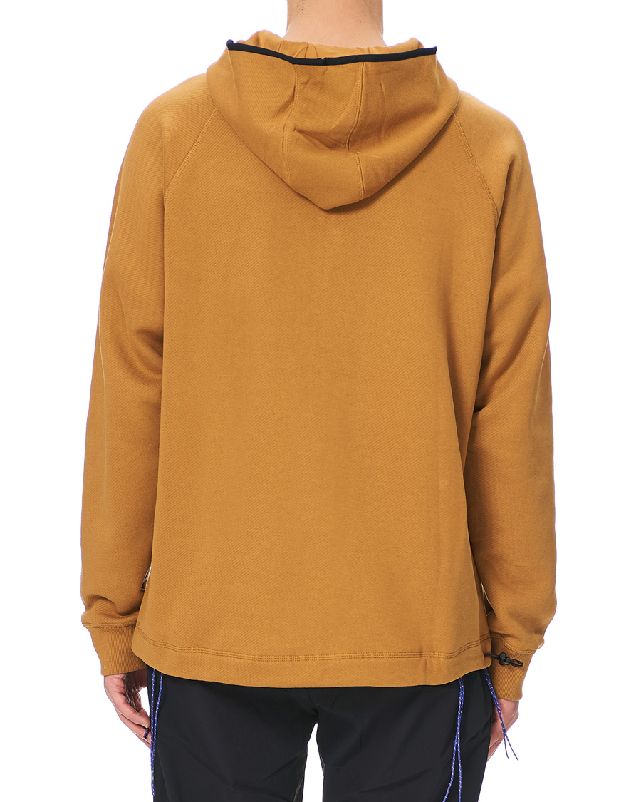 Herr | Tröjor | New Balance | All Terrain Half Zip Hoodie Brown