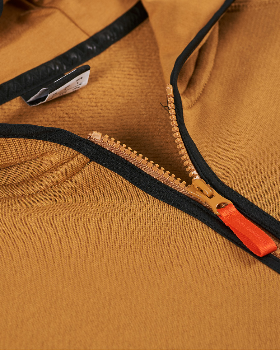 Herr | Tröjor | New Balance | All Terrain Half Zip Hoodie Brown