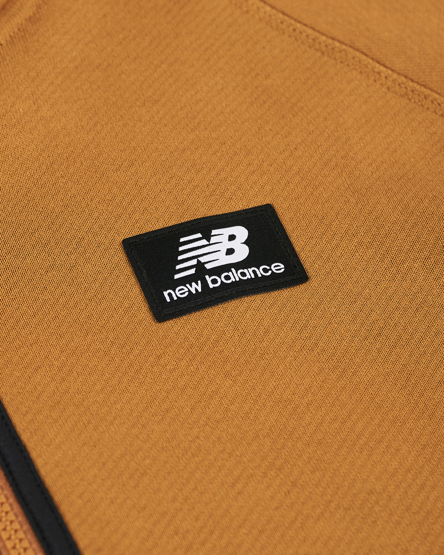 Herr | Tröjor | New Balance | All Terrain Half Zip Hoodie Brown