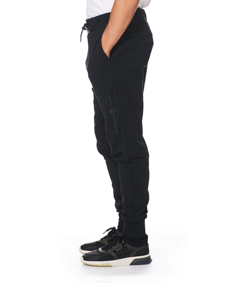 Herr | Byxor | Sail Racing | Race Tech Sweatpants Carbon