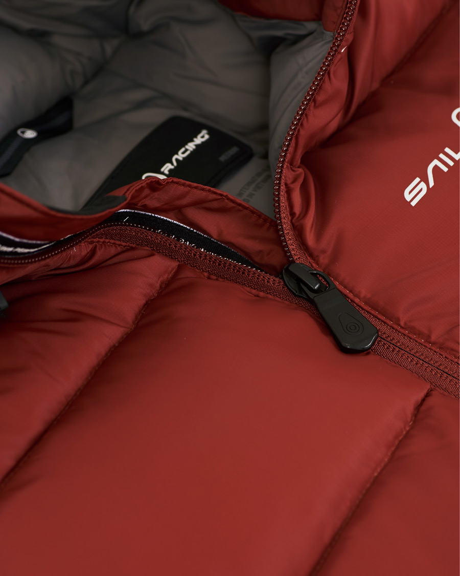 Herr | Jackor | Sail Racing | Gravity Down Hooded Jacket Fired Brick