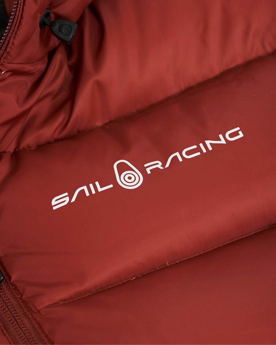 Herr | Jackor | Sail Racing | Gravity Down Hooded Jacket Fired Brick