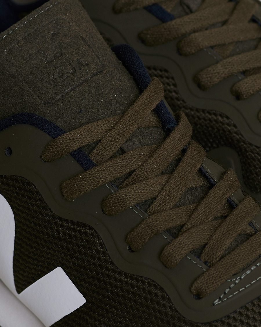 Herr | Veja SDU Vegan Running Sneaker Olive White Natural | Veja | SDU Vegan Running Sneaker Olive White Natural