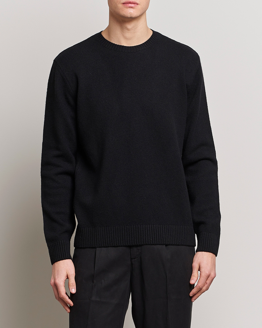 Herr | Avdelningar | Colorful Standard | Classic Merino Wool Crew Neck Deep Black