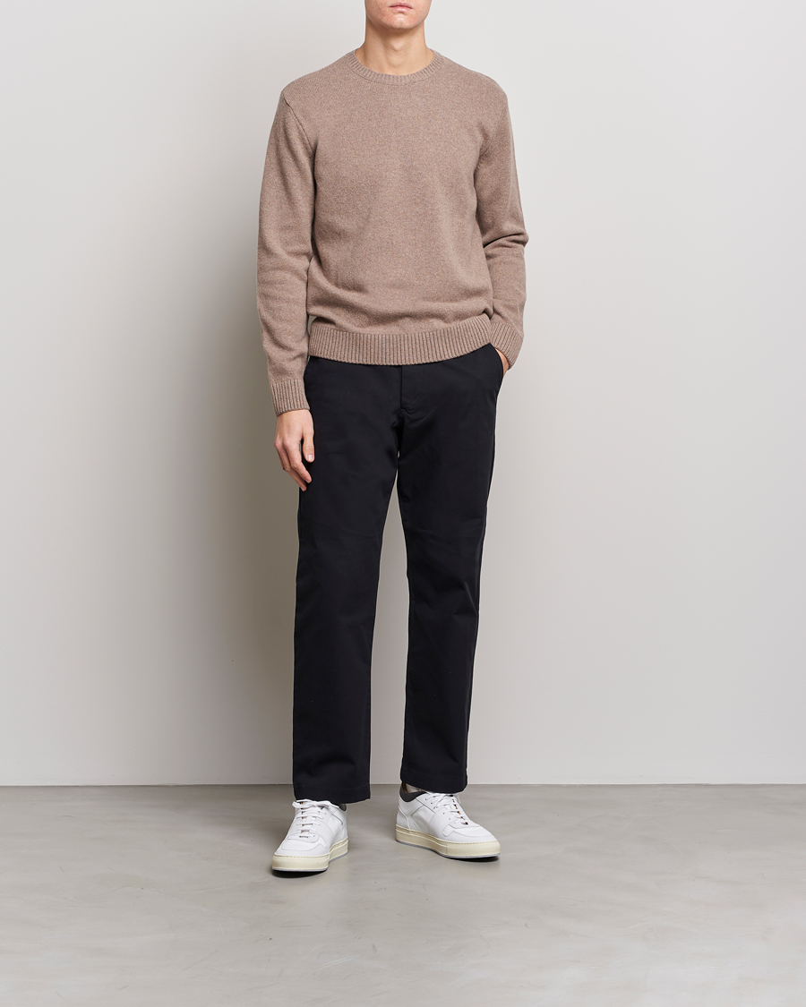 Herr | Tröjor | Colorful Standard | Classic Merino Wool Crew Neck Warm Taupe