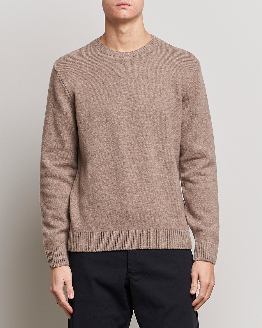 Herr | Stickade tröjor | Colorful Standard | Classic Merino Wool Crew Neck Warm Taupe