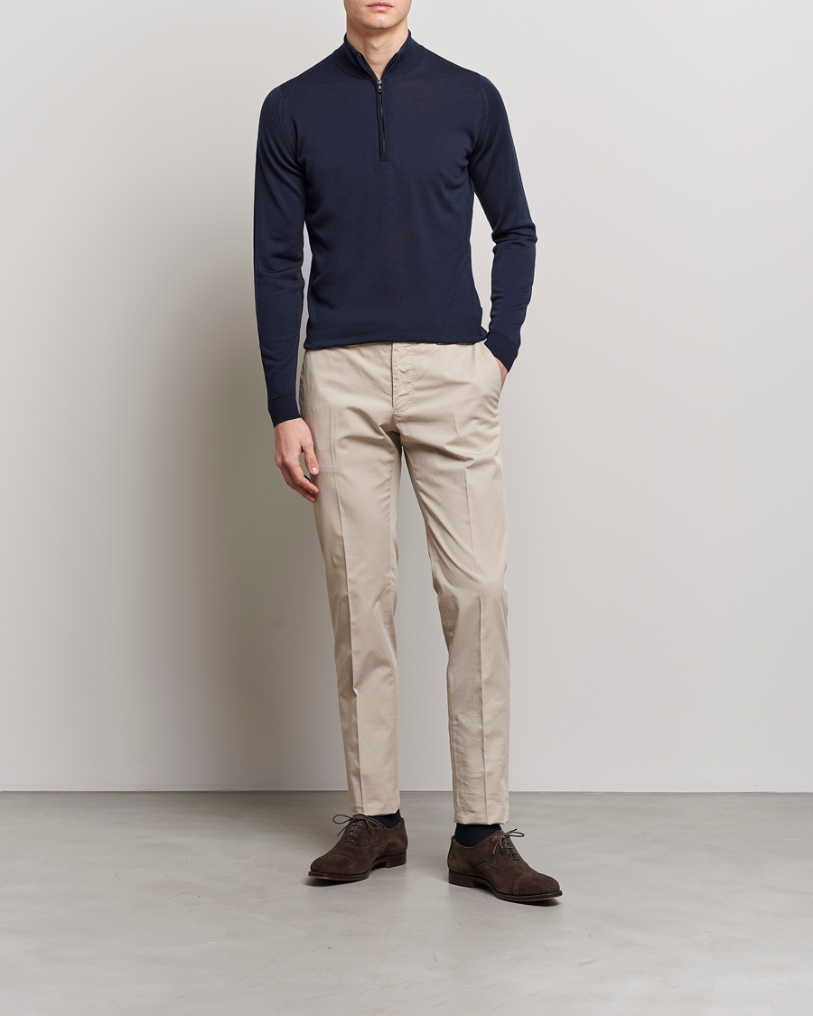 Herr | Tröjor | John Smedley | Barrow Extra Fine Merino Half Zip Midnight