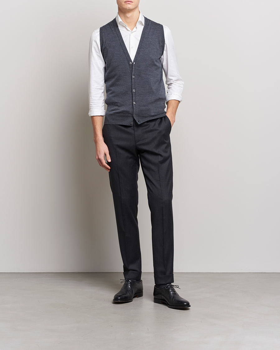 Herr | Tröjor | John Smedley | Huntswood Slim Fit Waistcoat Charcoal