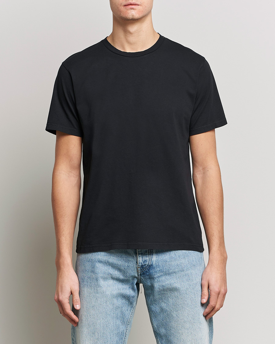 Herr | T-Shirts | Colorful Standard | Classic Organic T-Shirt Deep Black