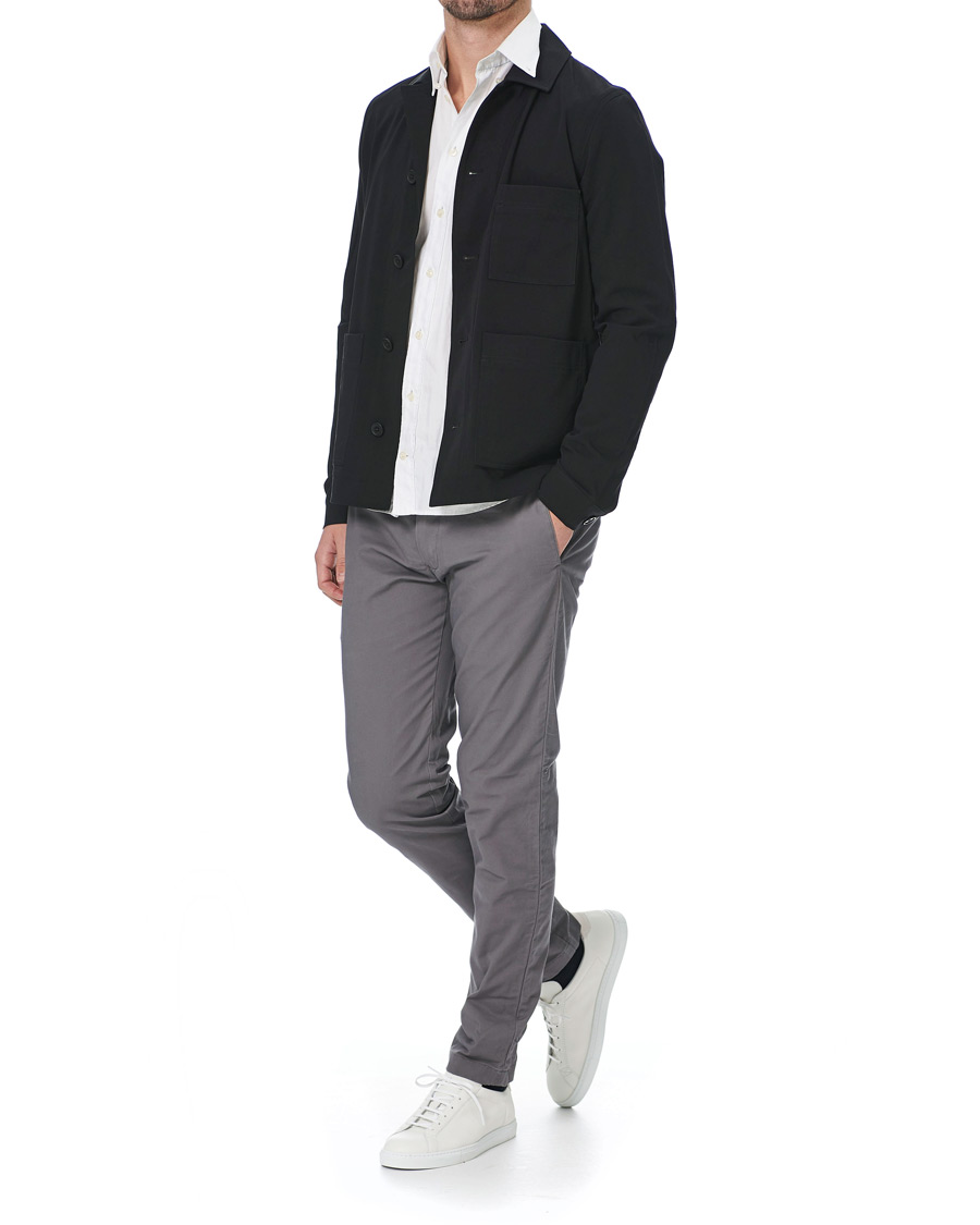 Herr | Byxor | Club Monaco | Connor Cotton Stretch Chino Grey