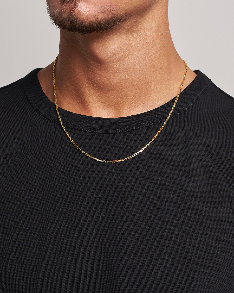 Herr | Rea accessoarer | Tom Wood | Square Chain M Necklace Gold