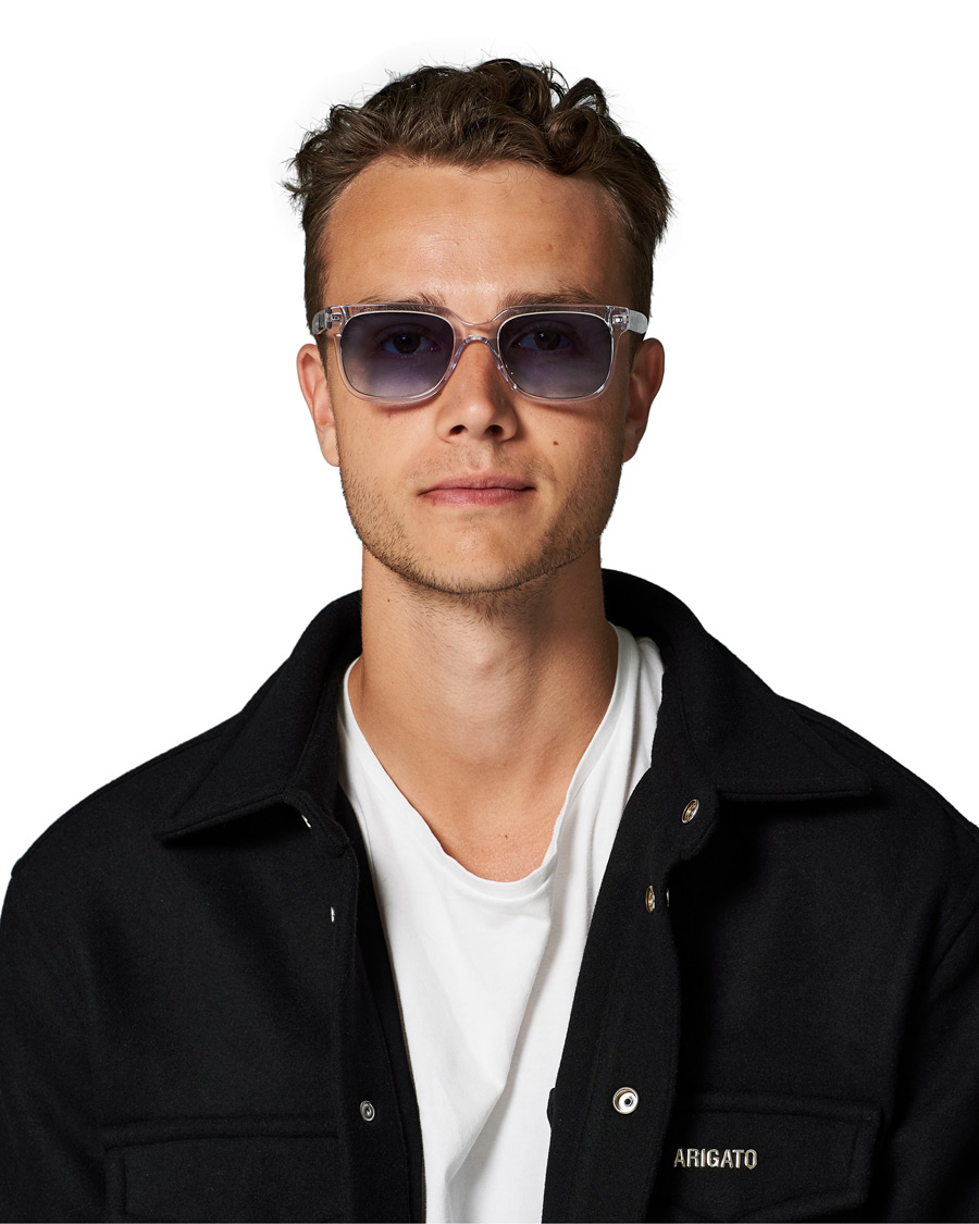 Herr | Axel Arigato Jet Square Sunglasses Clear crystal/fading blue | Axel Arigato | Jet Square Sunglasses Clear crystal/fading blue