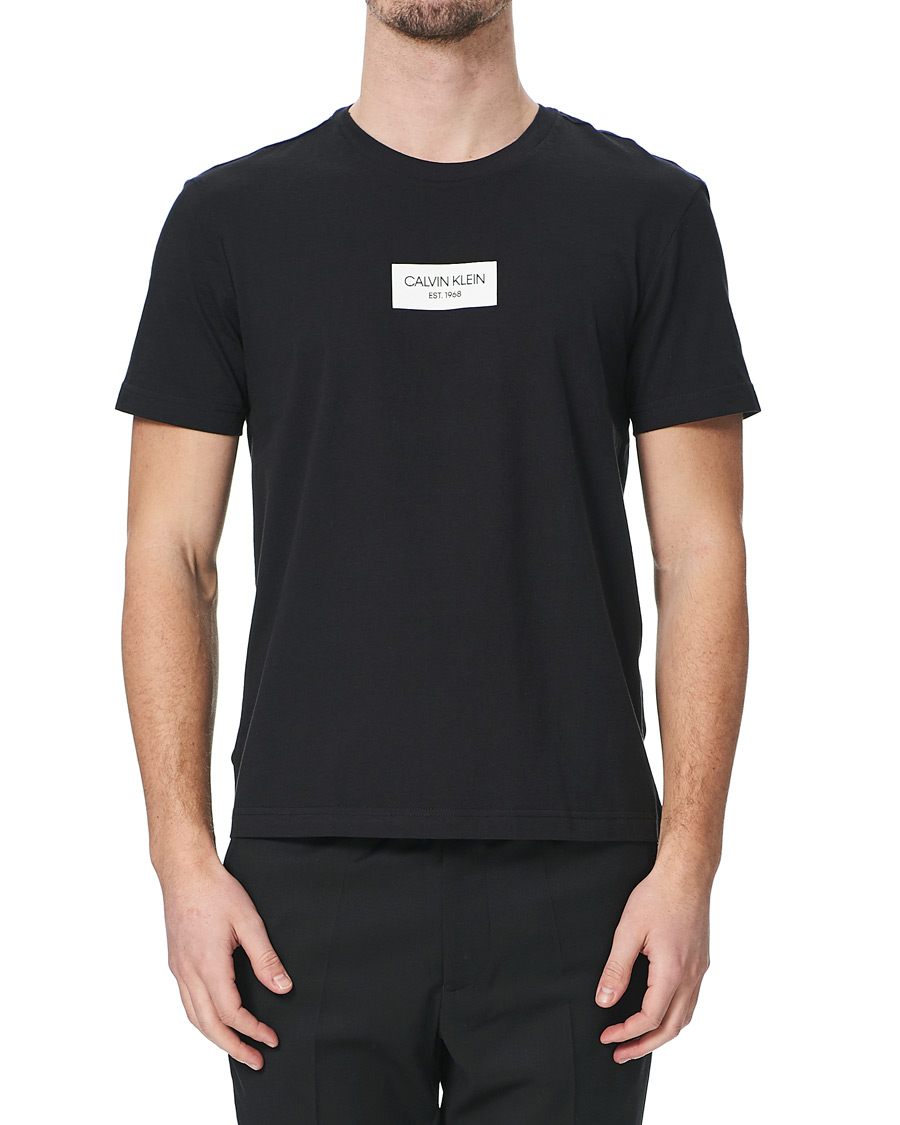 Herr | T-Shirts | Calvin Klein | Chest Box Logo Crew Neck Tee Black