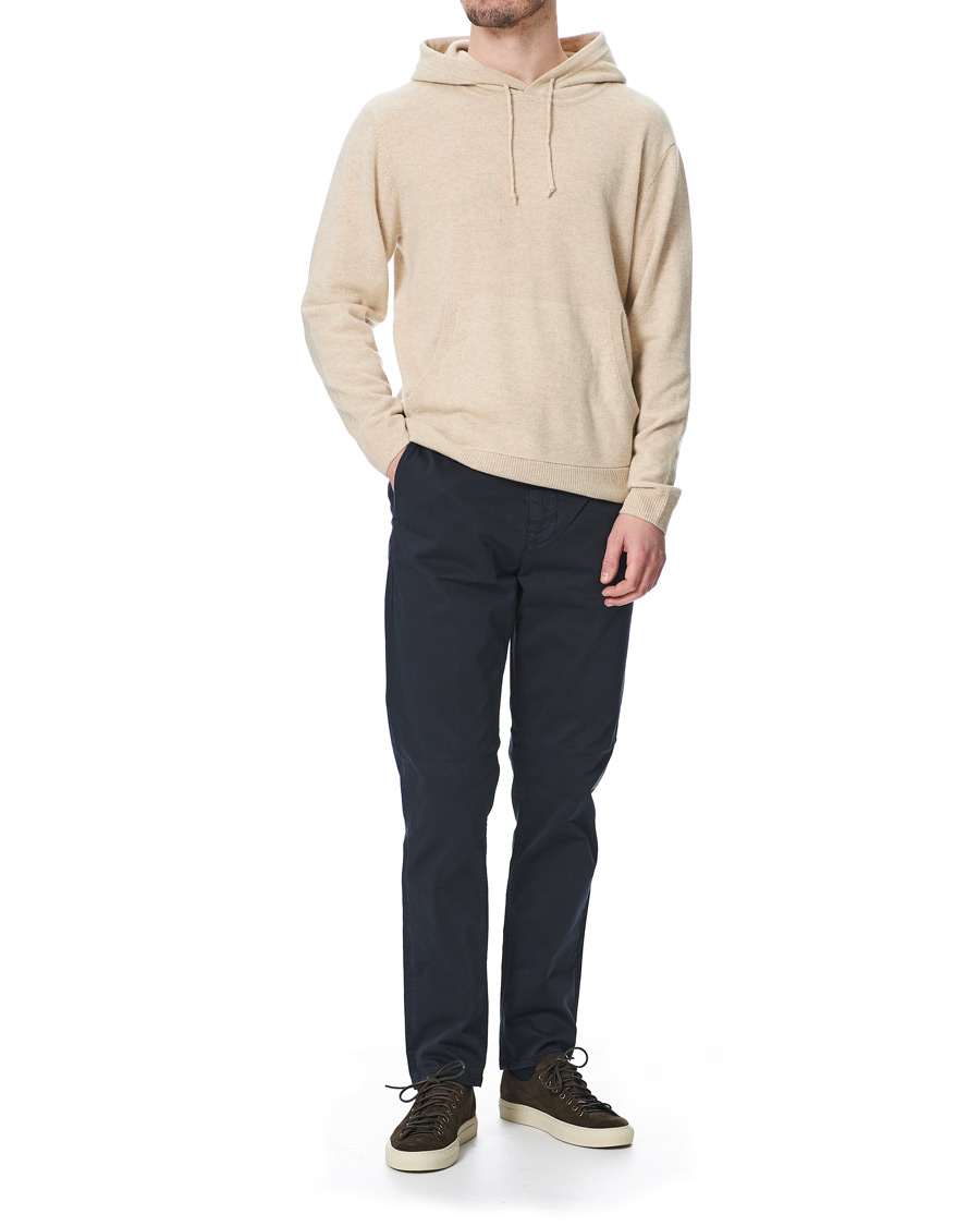 Herr | Byxor | Nudie Jeans | Easy Alvin Chinos Dark Midnight
