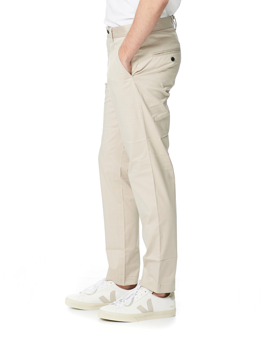 Herr | Byxor | J.Lindeberg | Chaze Super Satin Strech Chinos Sand Grey