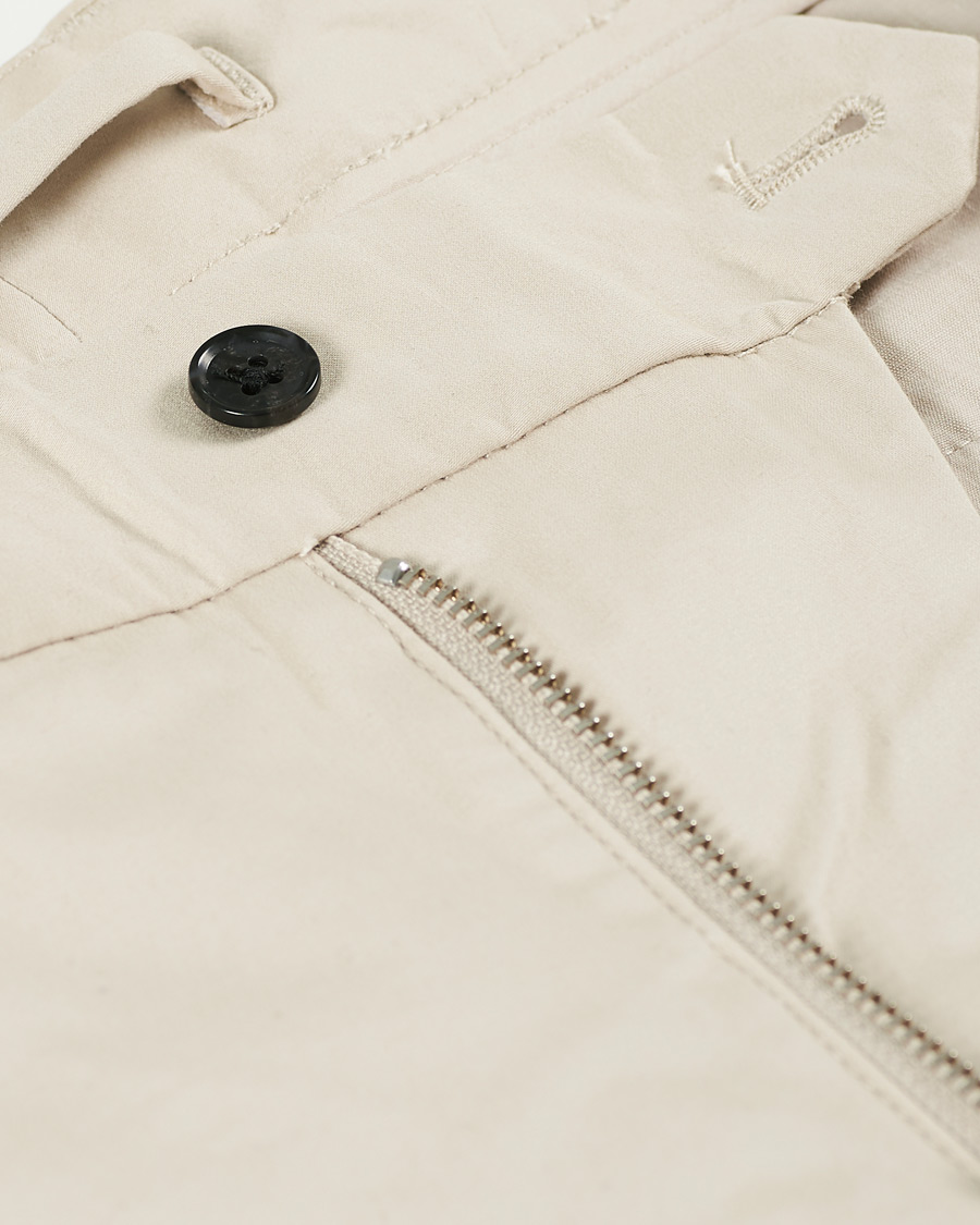 Herr | Byxor | J.Lindeberg | Chaze Super Satin Strech Chinos Sand Grey