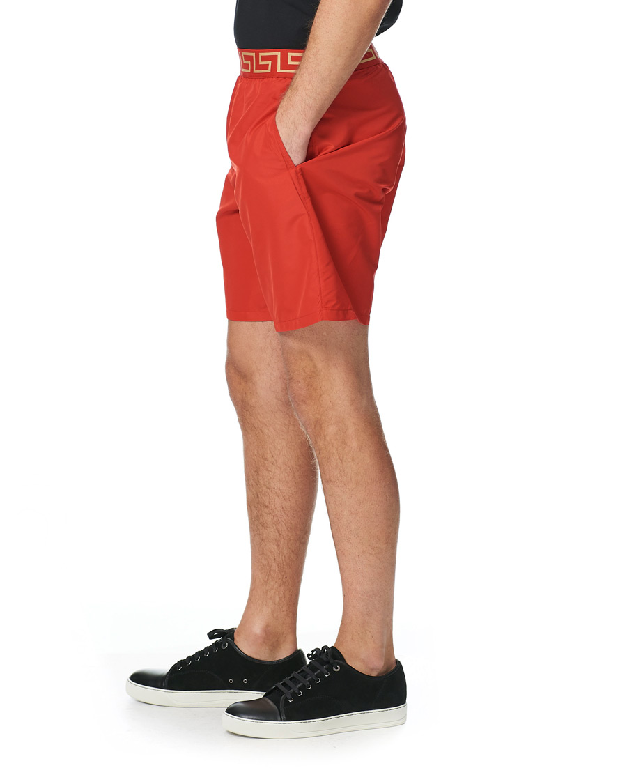 Herr | Badbyxor | Versace | Greca Border Swim Trunks Red