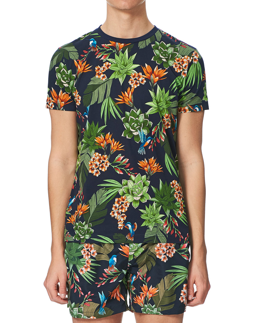 Herr | T-Shirts | GANT | Printed Humming Garden Tee Evening Blue