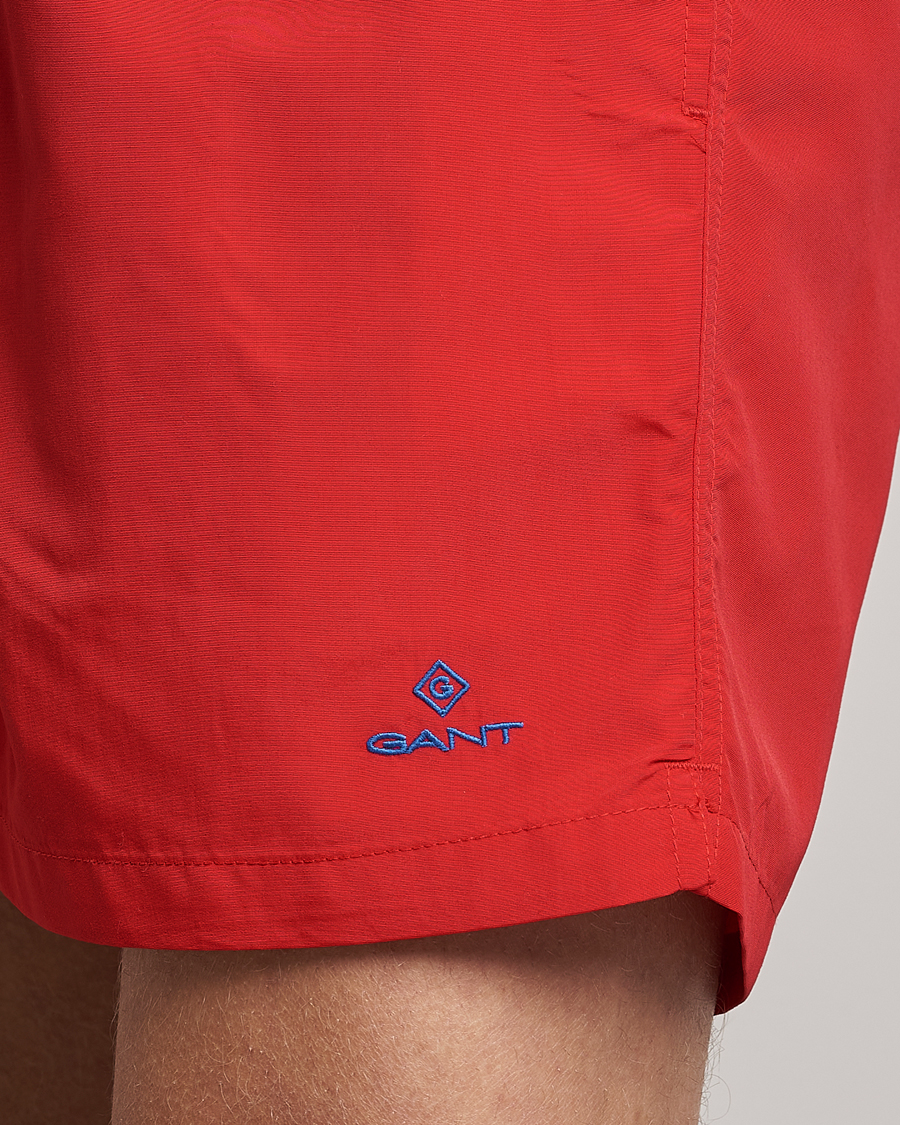 Herr | Badbyxor | GANT | Basic Swimshorts Bright Red