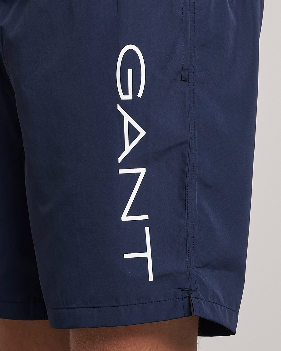 Herr | Badbyxor | GANT | Lightweight Logo Swimshorts Marine