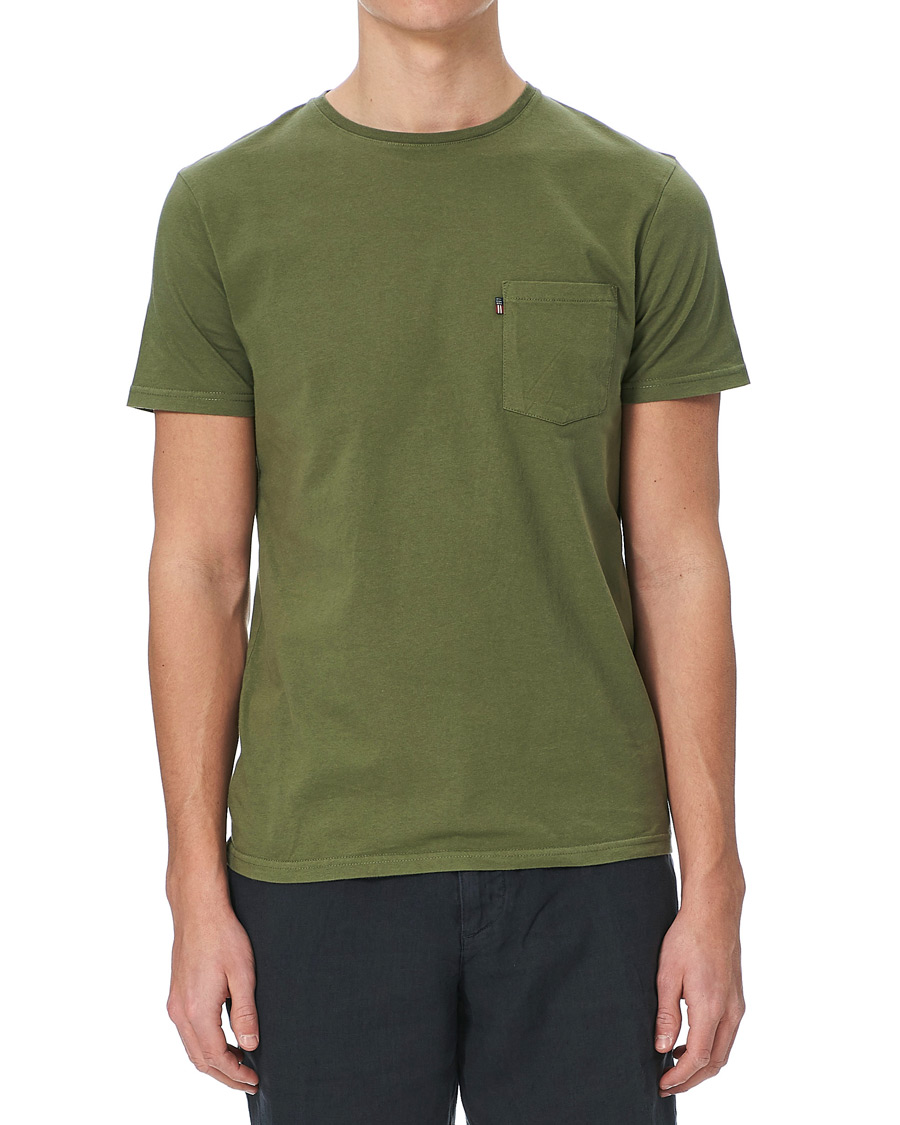 Herr | T-Shirts | Lexington | Travis Pocket Crew Neck Tee Green