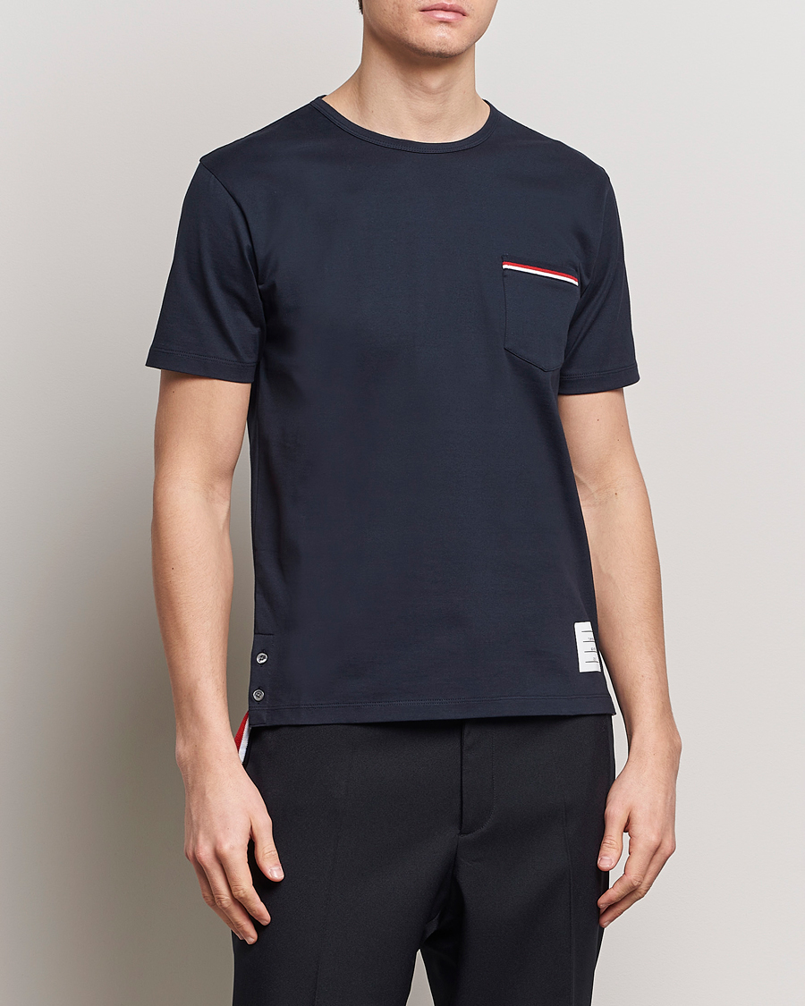 Herr | Kortärmade t-shirts | Thom Browne | Short Sleeve Pocket T-Shirt Navy