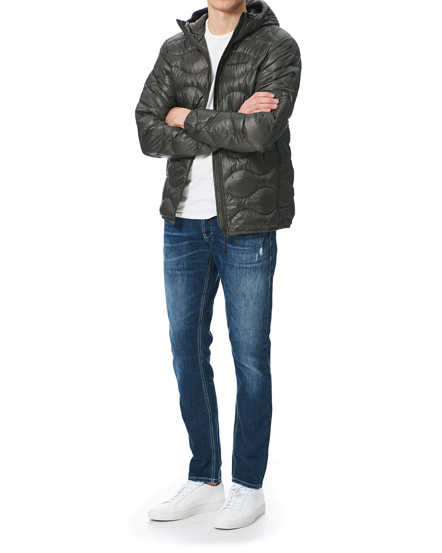 Herr | Jackor | Peak Performance | Helium Hooded Jacket Black Olive