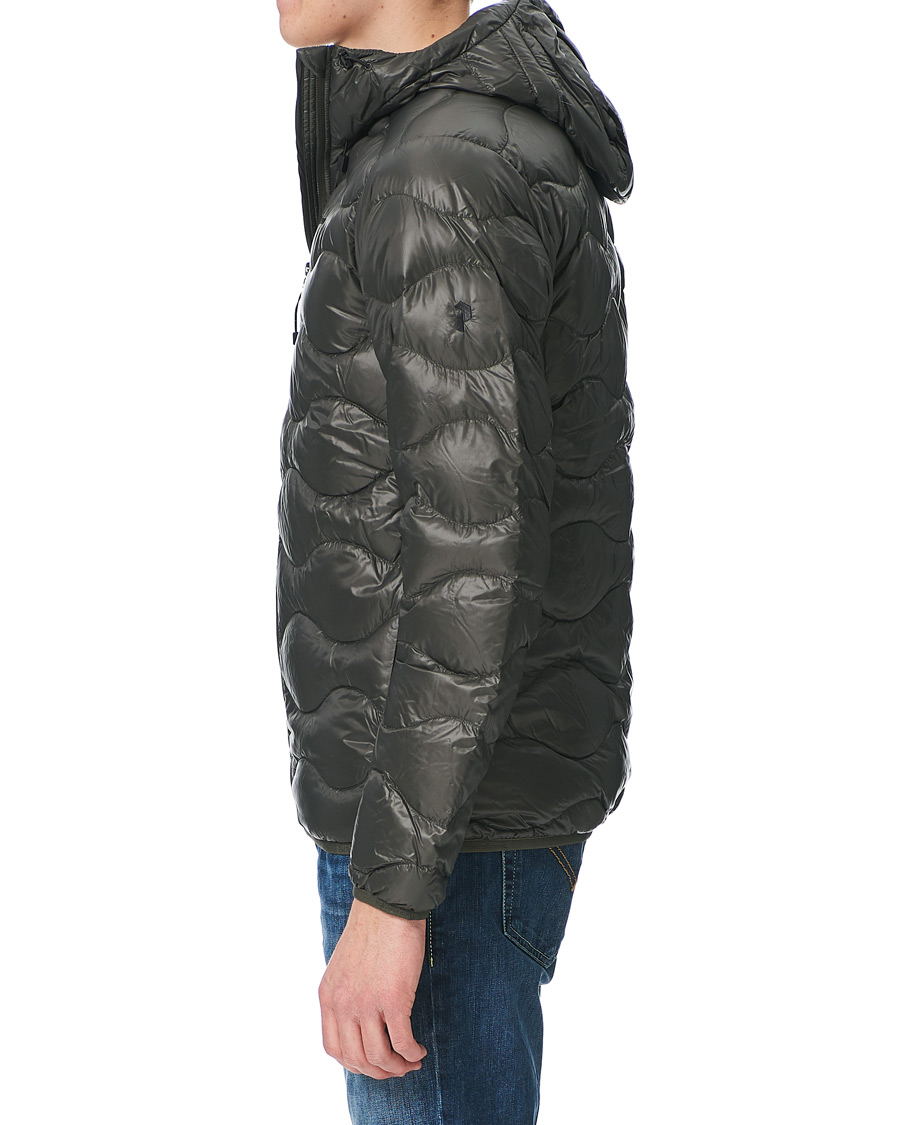 Herr | Jackor | Peak Performance | Helium Hooded Jacket Black Olive