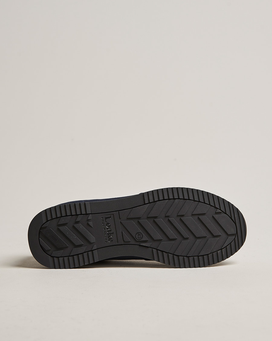 Herr | Sneakers | Loake Shoemakers | Bannister Running Sneaker Navy Suede