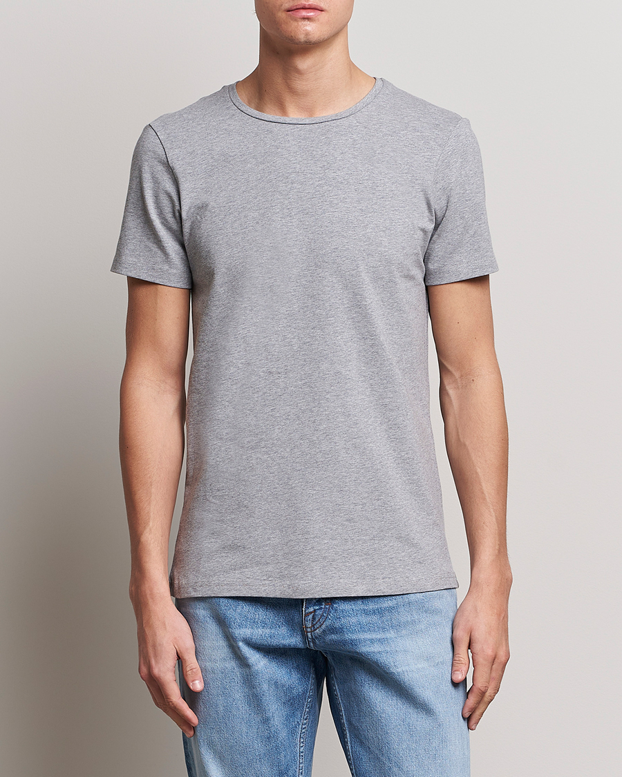 Herr | Wardrobe basics | Bread & Boxers | 4-Pack Crew Neck Tee White/Black/Grey/Navy