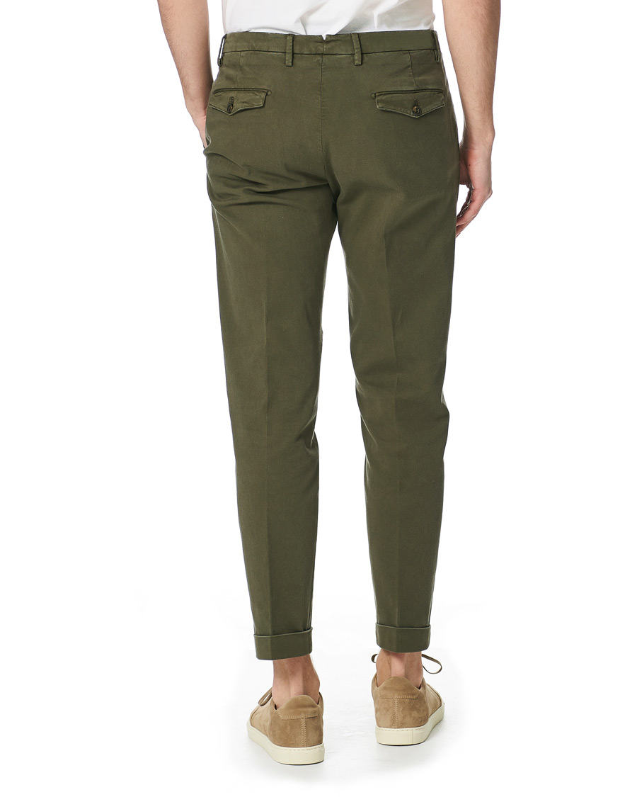 Herr | Byxor | Briglia 1949 | Easy Fit Pleated Cotton Chinos Olive