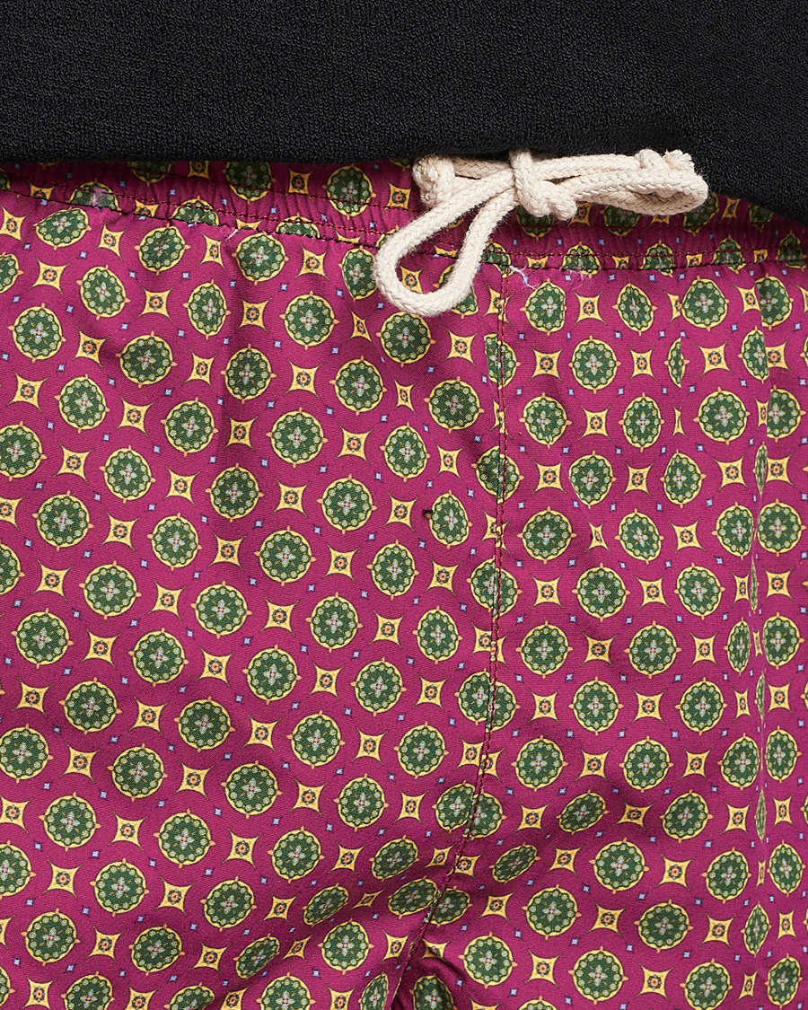 Herr | Badbyxor | Ripa Ripa | Nicola Radano Colab Printed Swimshorts Bordeaux