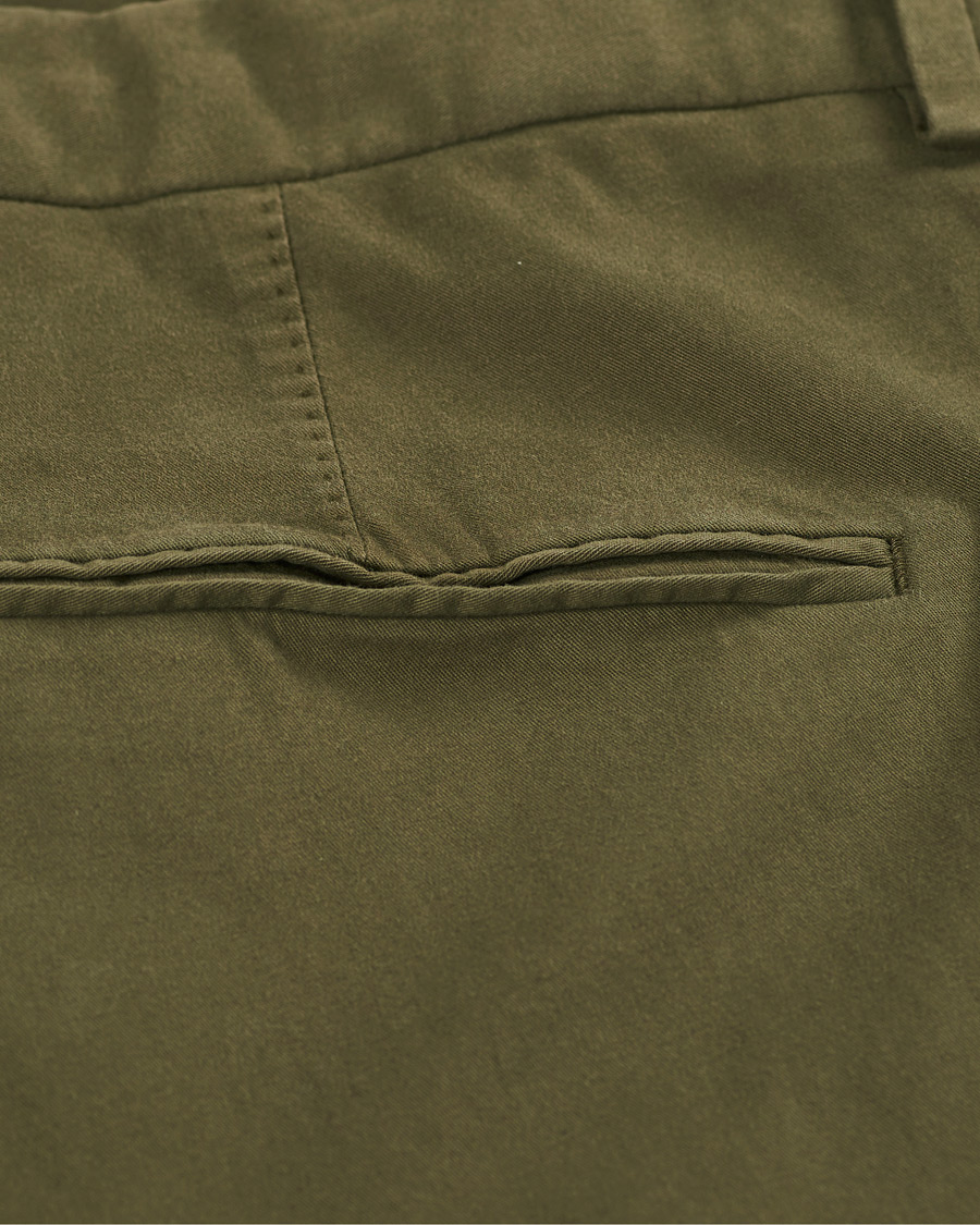 Herr | Byxor | Oscar Jacobson | Denz Cotton Trousers Olive