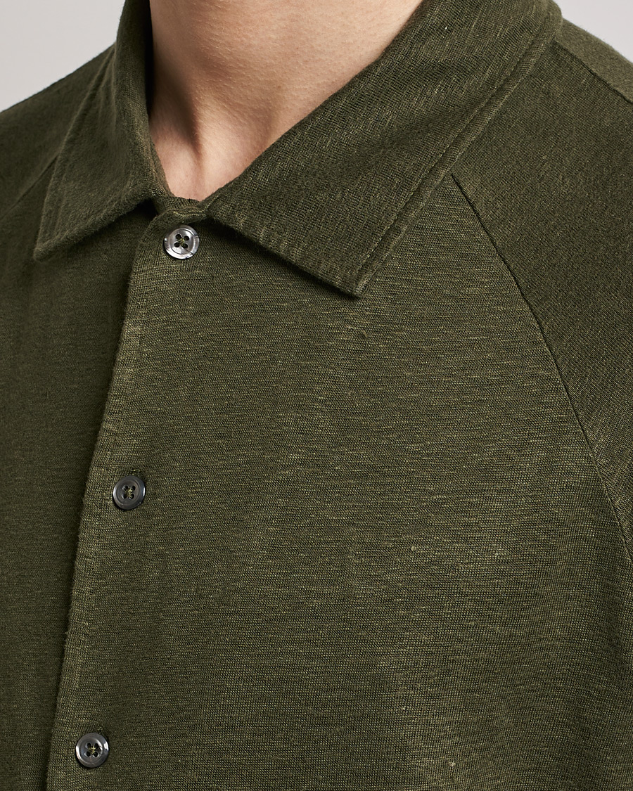 Herr | Pikéer | Oscar Jacobson | Albin Short Sleeve Linen Polo Olive