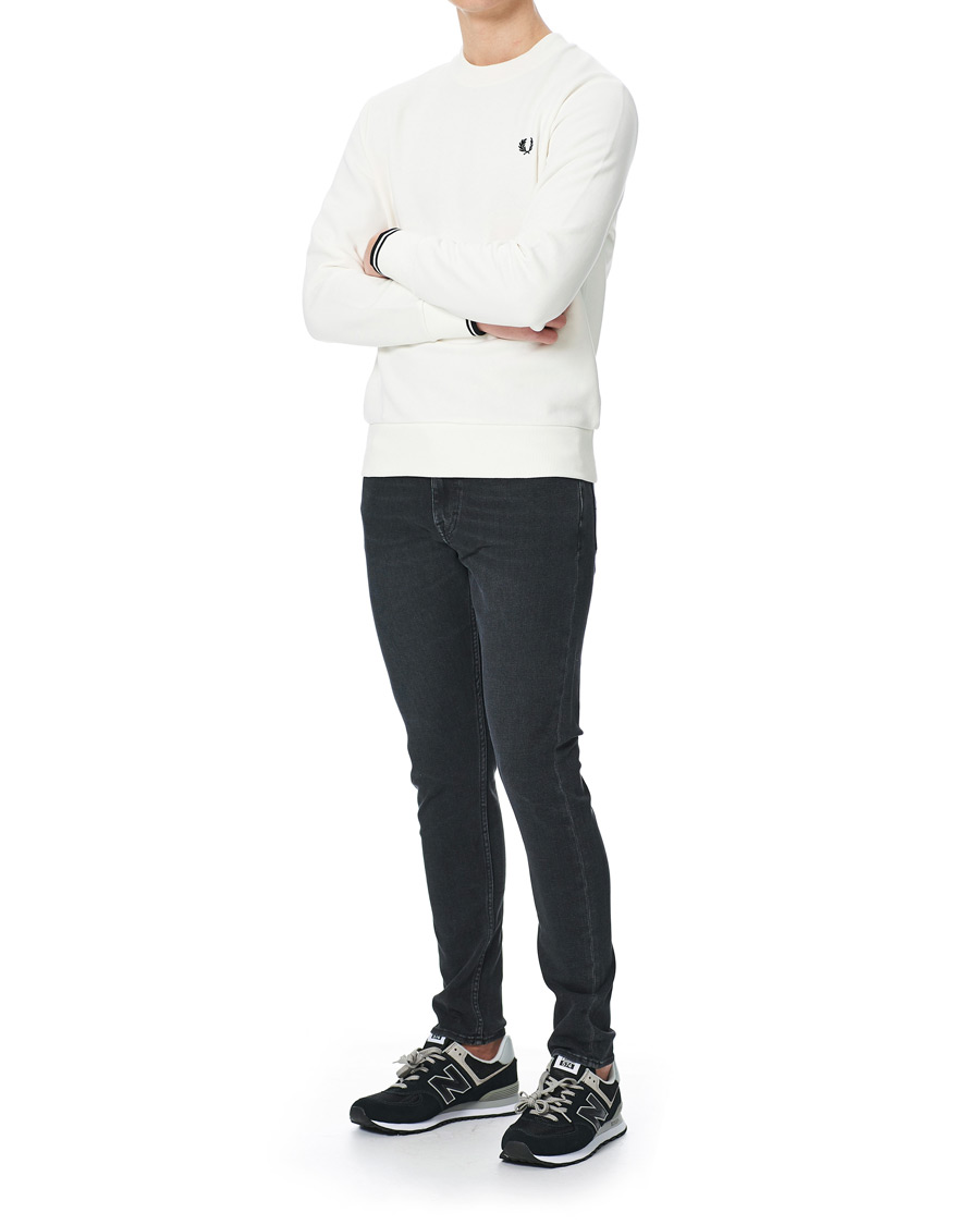Herr | Tröjor | Fred Perry | Crew Neck Sweatshirt Snow White